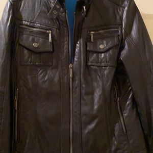 Fitted leather bomber jacket Size large
